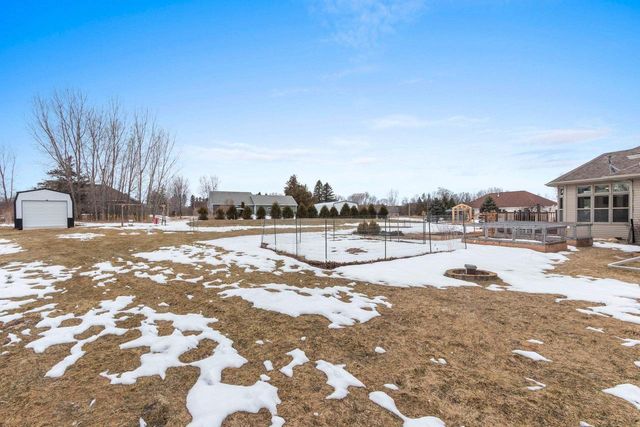 3405 HAWK RIDGE TRAIL, Green Bay, WI 54313