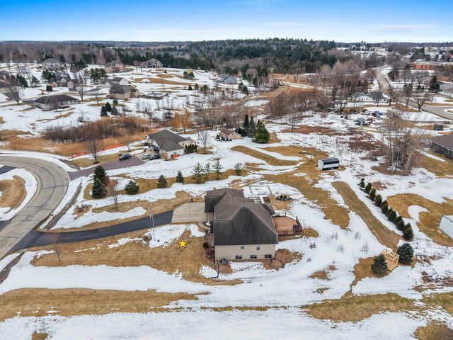 3405 HAWK RIDGE TRAIL, Green Bay, WI 54313