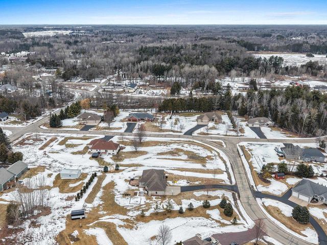 3405 HAWK RIDGE TRAIL, Green Bay, WI 54313