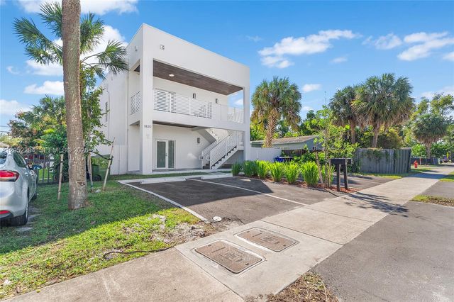 1820 SW 9th St, Fort Lauderdale, FL 33312