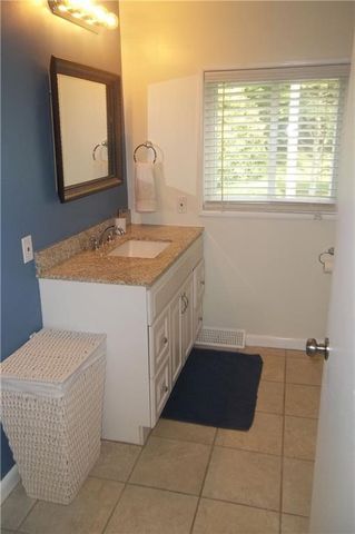 4160 Post Road 28, East Greenwich, RI 02818