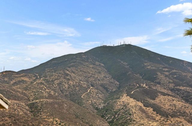 2269 Pointe Pkwy, Spring Valley, CA 91978