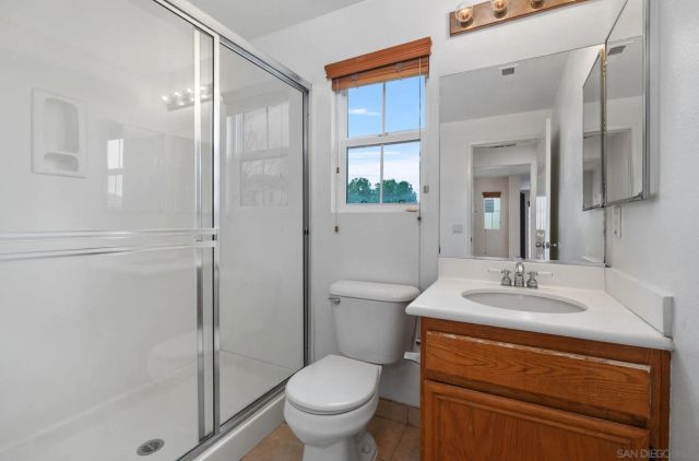 2269 Pointe Pkwy, Spring Valley, CA 91978