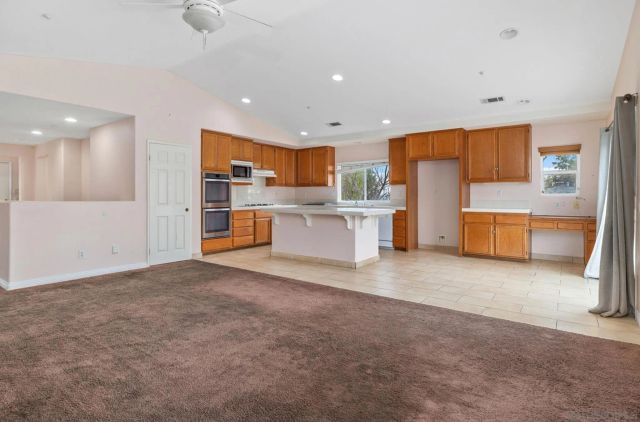 2269 Pointe Pkwy, Spring Valley, CA 91978