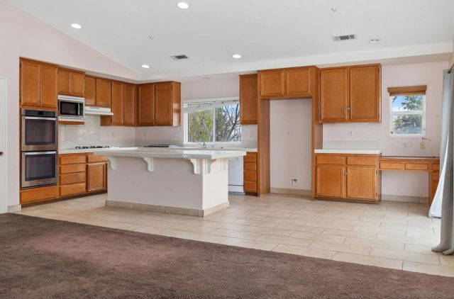 2269 Pointe Pkwy, Spring Valley, CA 91978