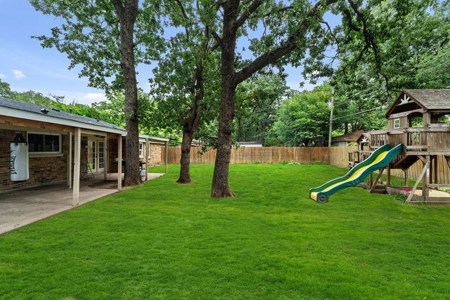 3006 Mark Drive, Arlington, TX 76013