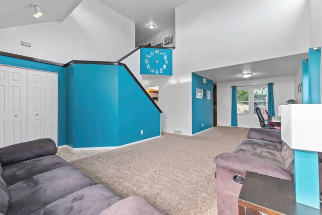 727 SE Richland Court, Ankeny, IA 50021