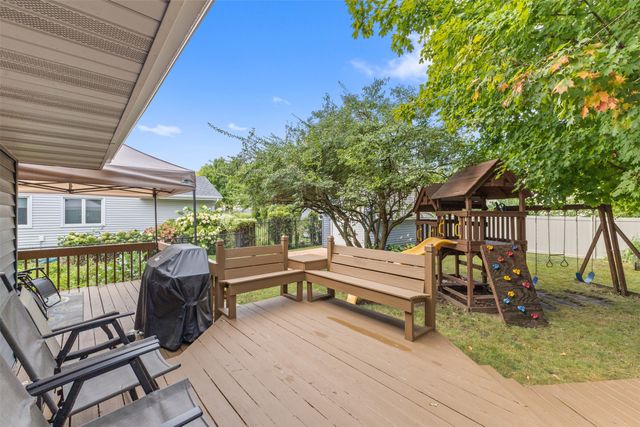727 SE Richland Court, Ankeny, IA 50021