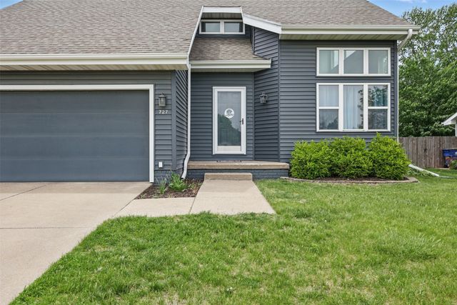 727 SE Richland Court, Ankeny, IA 50021