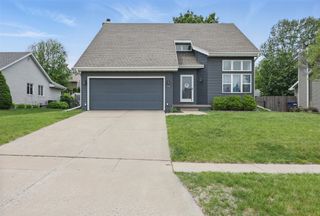 727 SE Richland Court, Ankeny, IA 50021