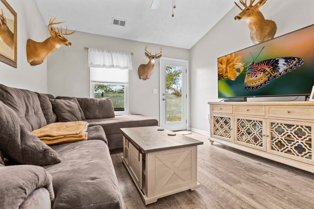 145 Palmer Drive, Frankfort, KY 40601