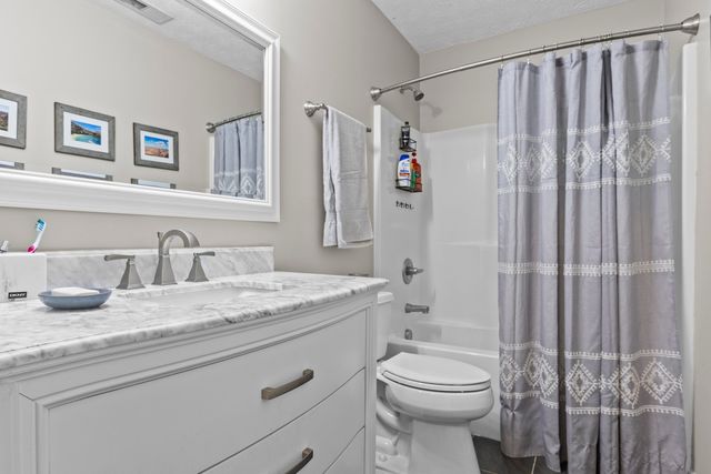 145 Palmer Drive, Frankfort, KY 40601