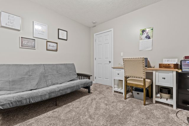 145 Palmer Drive, Frankfort, KY 40601