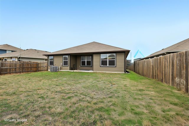 109 San Bernard TRL, Hutto, TX 78634