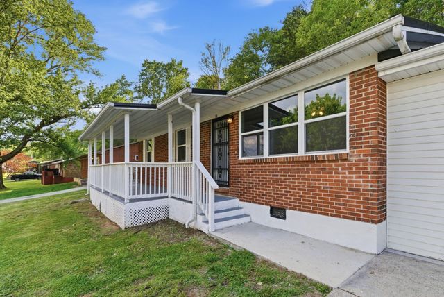 101 Holiday Hill Road, Clay City, KY 40312