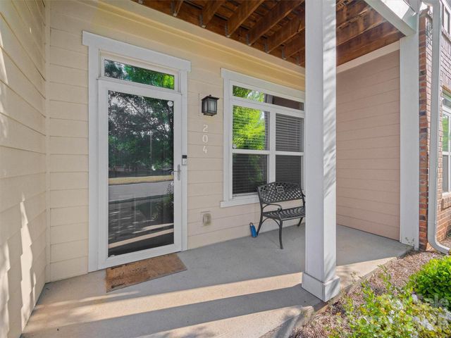 204 Overstone Court, Fort Mill, SC 29715
