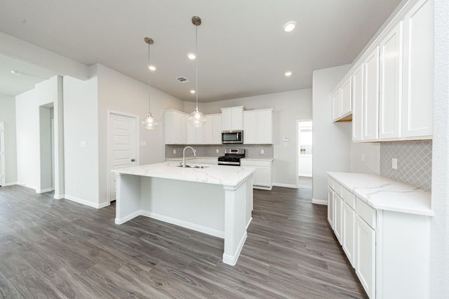 3033 Mustang Grove Way, Brookshire, TX 77423