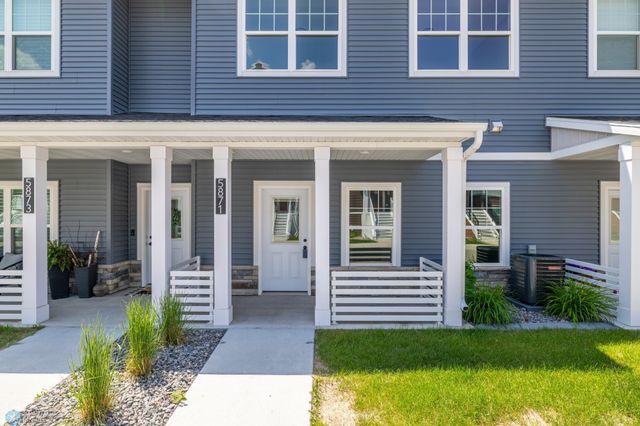 5879 41 Street S, Fargo, ND 58104