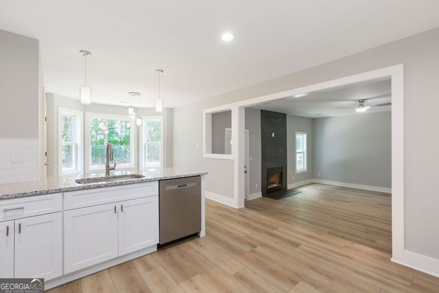 759 Mountain Ridge Way S 1, Lithonia, GA 30058