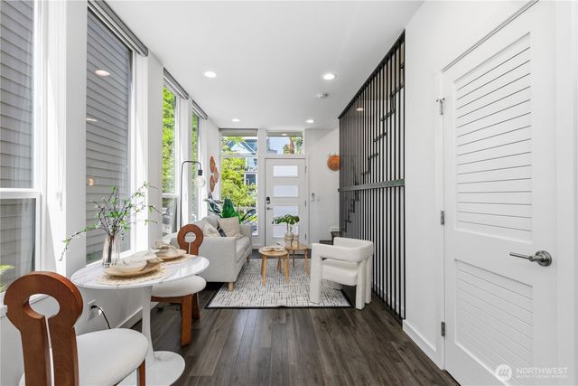 2327 E Denny Way, Seattle, WA 98122