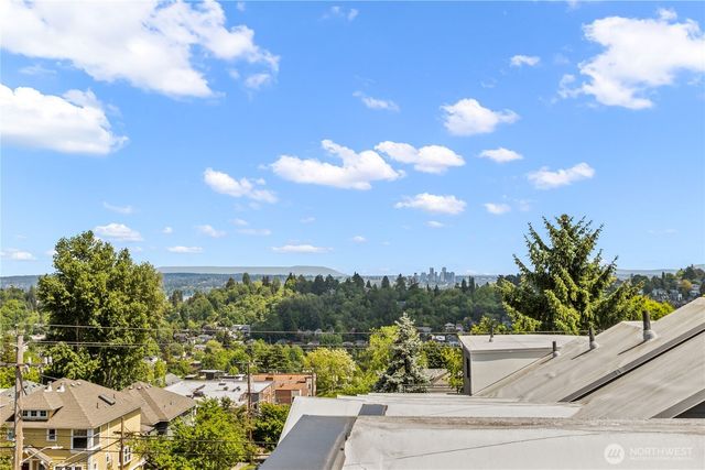 2327 E Denny Way, Seattle, WA 98122