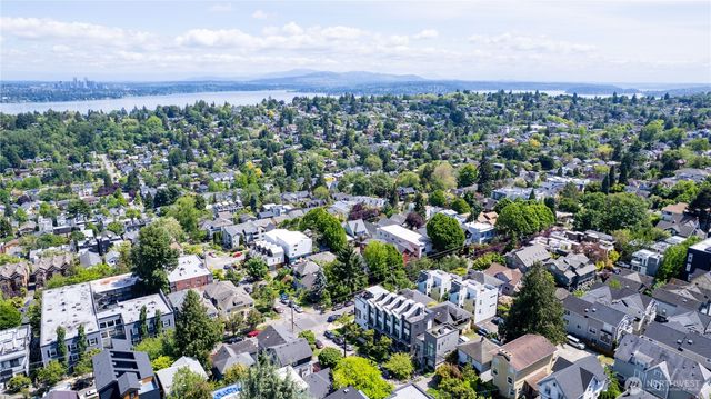 2327 E Denny Way, Seattle, WA 98122
