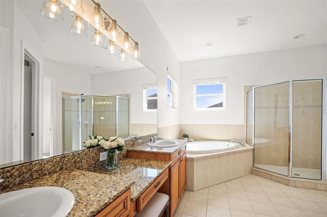 207 MANATEE LANE, Tarpon Springs, FL 34689