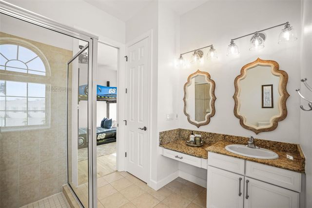 207 MANATEE LANE, Tarpon Springs, FL 34689