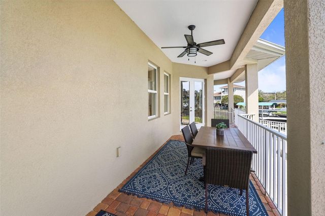 207 MANATEE LANE, Tarpon Springs, FL 34689