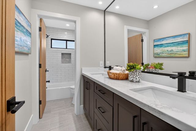 1301 Smokewood Drive, North Tustin, CA 92705