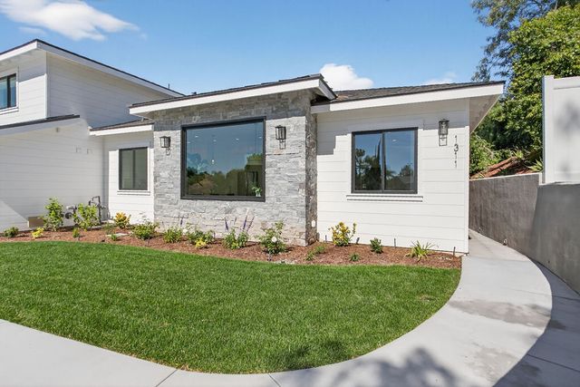 1301 Smokewood Drive, North Tustin, CA 92705