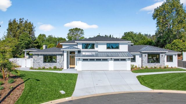 1301 Smokewood Drive, North Tustin, CA 92705