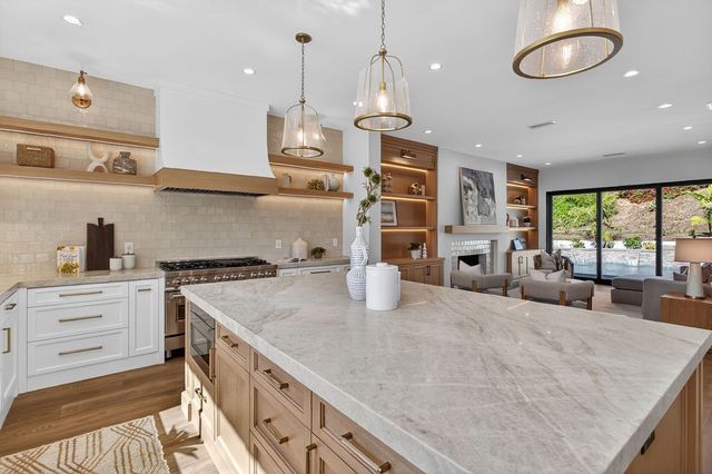 1301 Smokewood Drive, North Tustin, CA 92705