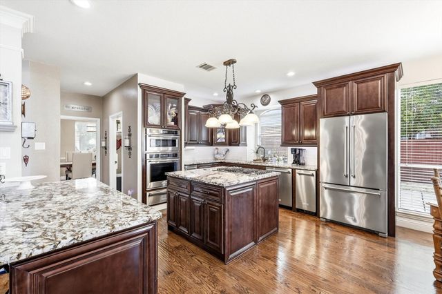 4704 Arbor Glen Drive, Mckinney, TX 75072