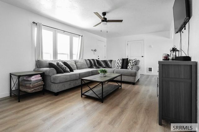 1045 SE Bonneville Drive, Idaho Falls, ID 83404