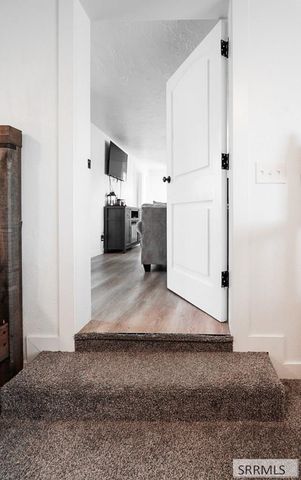 1045 SE Bonneville Drive, Idaho Falls, ID 83404