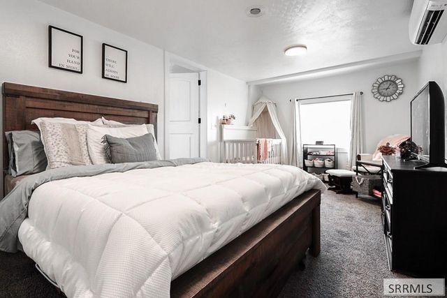 1045 SE Bonneville Drive, Idaho Falls, ID 83404