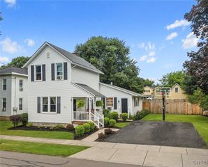 37 Augustus Street, Auburn, NY 13021