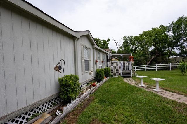 10992 Fm 244 Road, Anderson, TX 77830