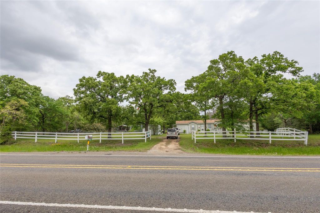 10992 Fm 244 Road, Anderson, TX 77830