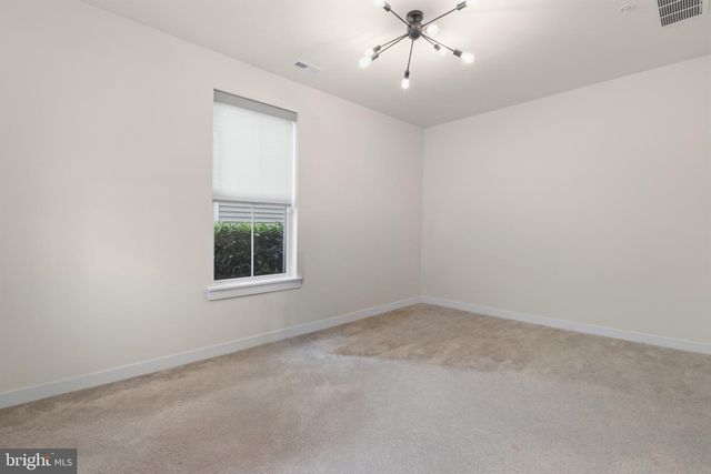 127 PRINCE GEORGE, Bensalem, PA 19020