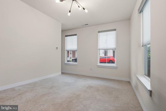 127 PRINCE GEORGE, Bensalem, PA 19020