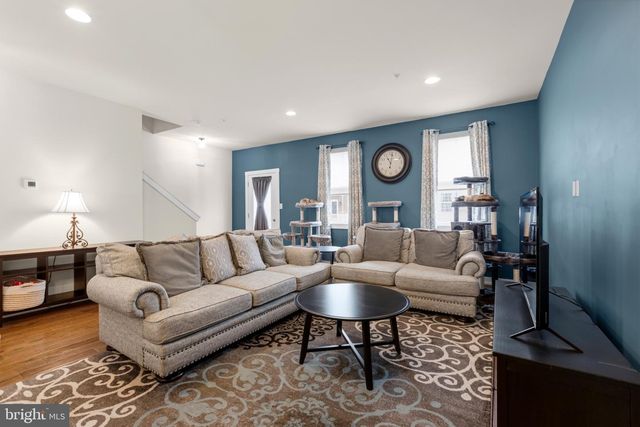 127 PRINCE GEORGE, Bensalem, PA 19020