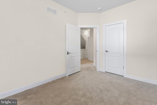 127 PRINCE GEORGE, Bensalem, PA 19020