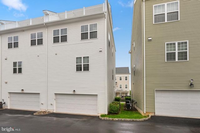 127 PRINCE GEORGE, Bensalem, PA 19020