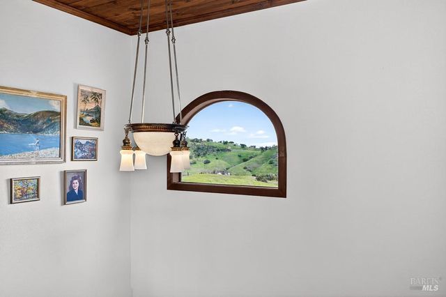 3672 Cantelow Rd, Vacaville, CA 95688