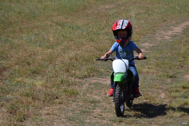 3672 Cantelow Rd, Vacaville, CA 95688