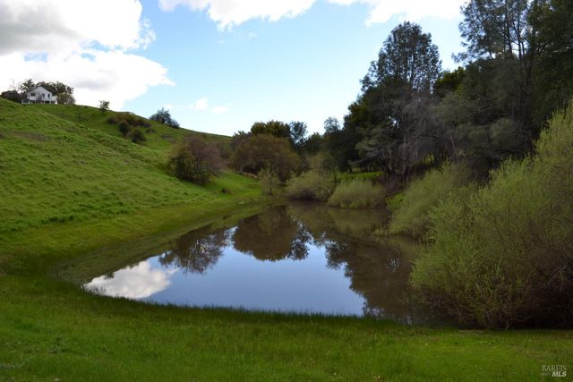 3672 Cantelow Rd, Vacaville, CA 95688