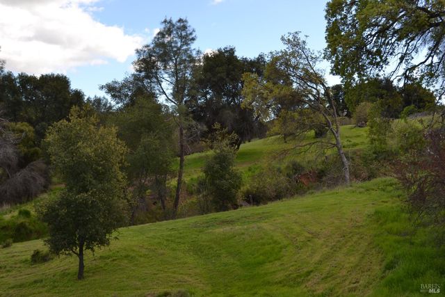 3672 Cantelow Rd, Vacaville, CA 95688