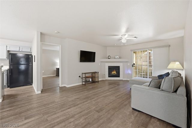 8452 Boseck Drive 154, Las Vegas, NV 89145